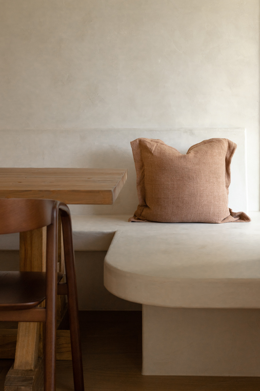 Burton Cafe Tailored Heavy Linen, square