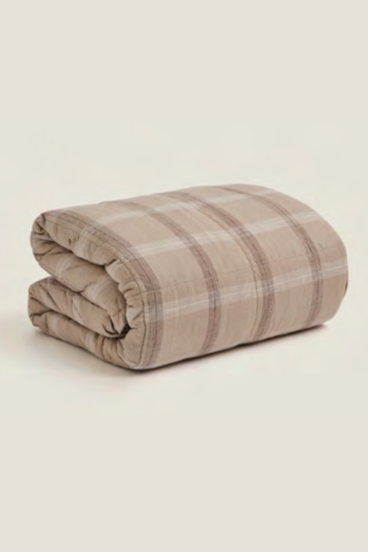 French Linen Double-Sided Quilt, natural plaid
