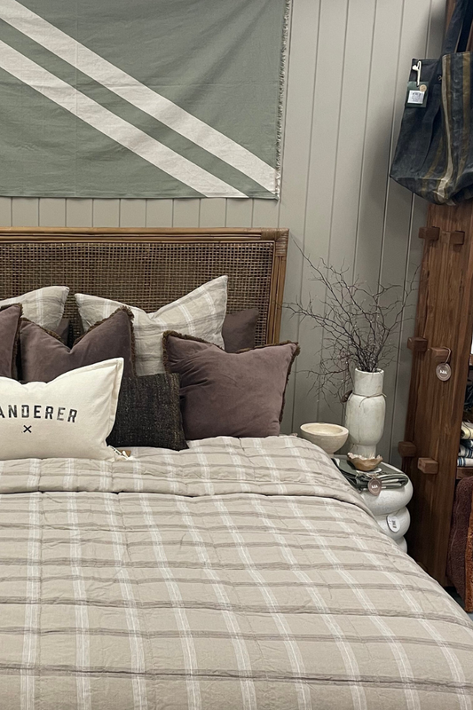 Cayman Rattan Bedhead, Queen