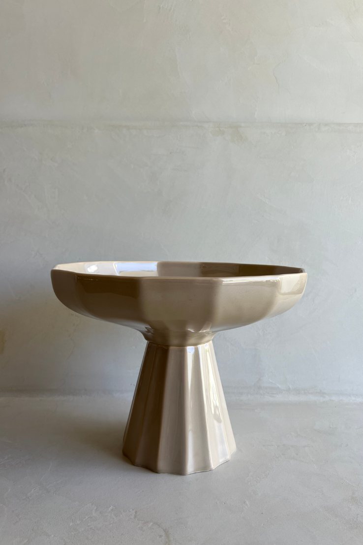 Evora Pedestal