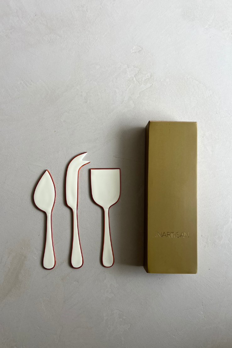 Enamel Cheese Set, Cream