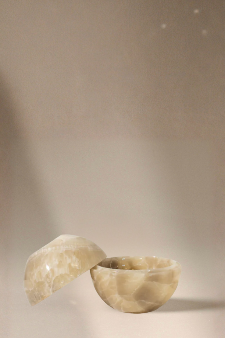 Aphrodite Onyx Votive