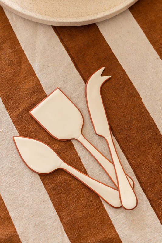 Enamel Cheese Set, Cream
