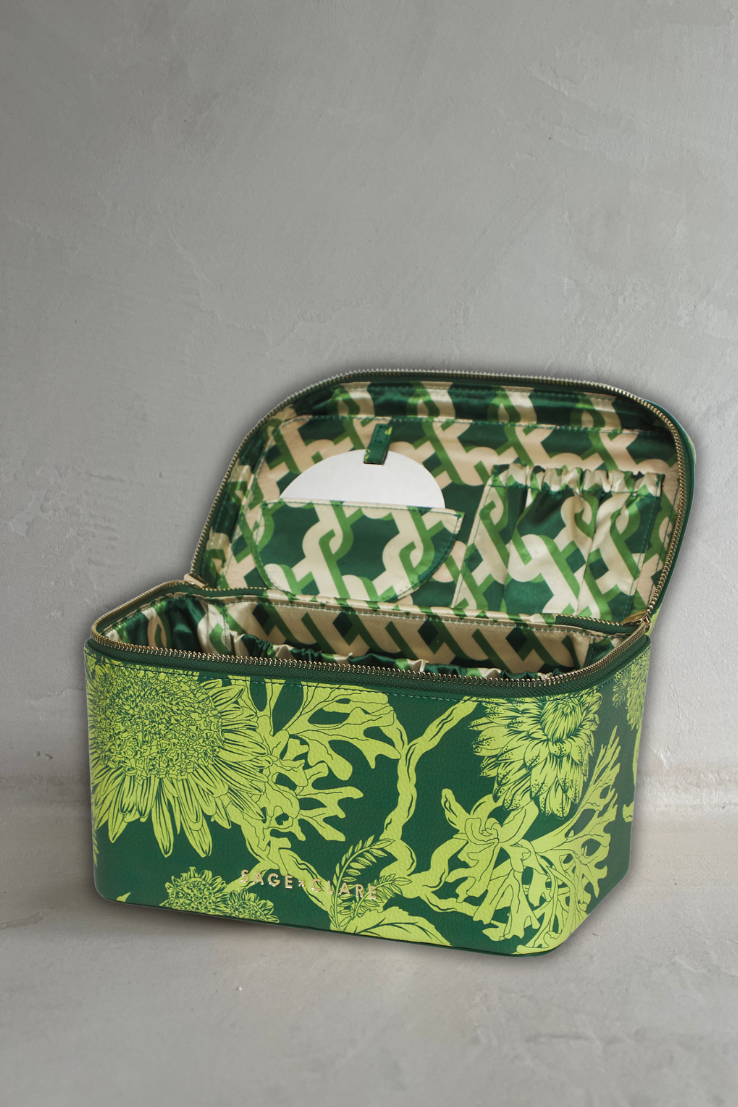 Delphine Large Vanity Case, Anise