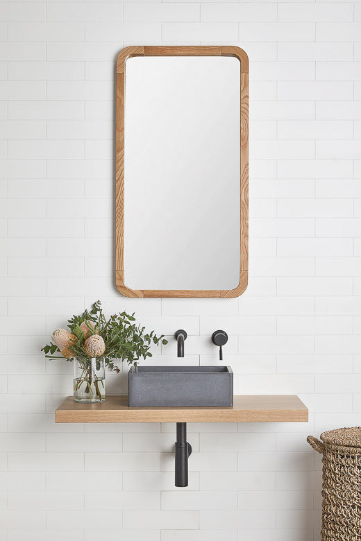 Alura Mirror 600mm