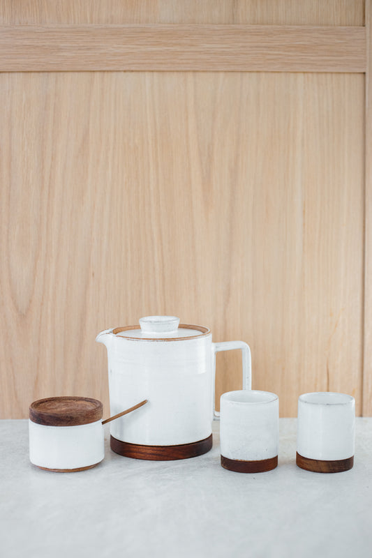 Pasca Teapot, Brushed White